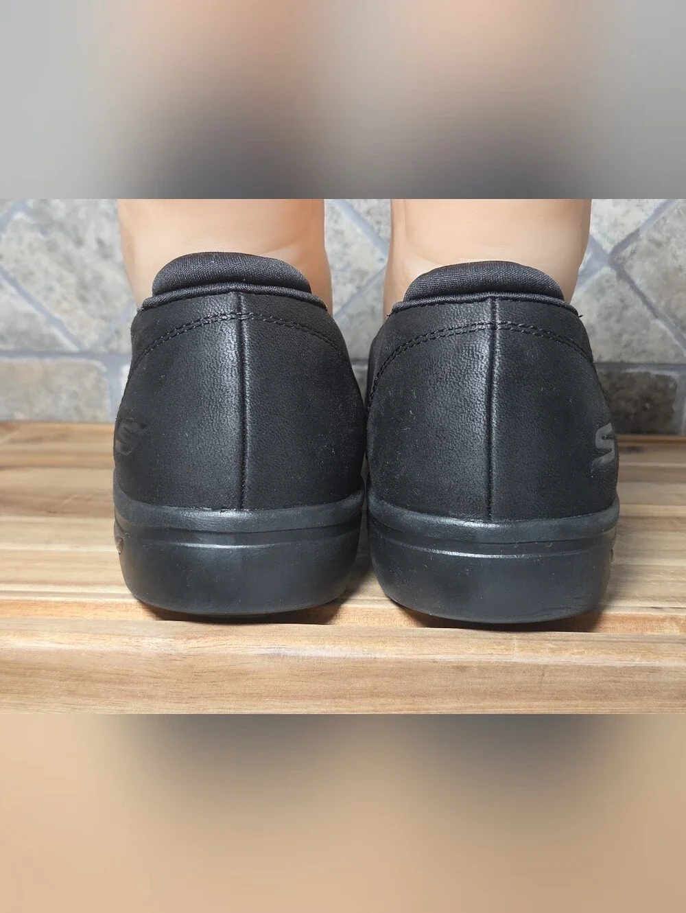 Skechers Arch Fit Uplift Splendid Loafer Slip On Flat Walking Shoes Sz. 10 M